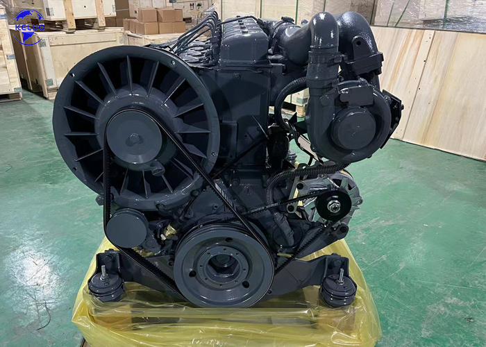 Deutz 6 Silindirli İnşaat Makineleri Bf6l914 Dezel Motoru Ekskavatör / Yeraltı Yıkıcı için