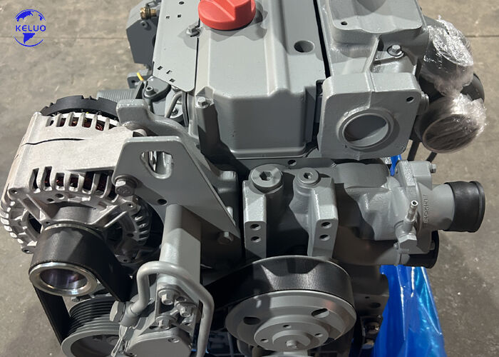 Titreşimli yol silindirleri için yepyeni BF4M2012C / BF4M2012 motor 98kW, 2100 RPM.